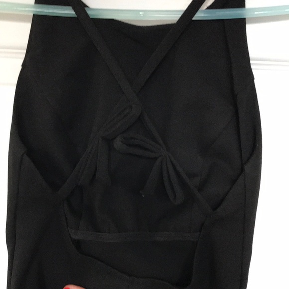 Sexy low back black mini dress - Picture 4 of 6